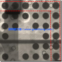 BGA錫球尺寸小于0.4mm，采用降低BGA內(nèi)圍襲球的錫膏量所得到X-Ray，稍微留意一下可以發(fā)現(xiàn)最外圈的錫量(圓的直徑)比其他內(nèi)圍的錫球上的錫量來(lái)得多一點(diǎn)點(diǎn)。也就是外圈的黑色圓形直徑比內(nèi)圈的圓形來(lái)得大一點(diǎn)點(diǎn)。