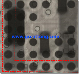 BGA錫球尺寸小于0.4mm，采用降低BGA內(nèi)圍襲球的錫膏量所得到X-Ray，稍微留意一下可以發(fā)現(xiàn)最外圈的錫量(圓的直徑)比其他內(nèi)圍的錫球上的錫量來(lái)得多一點(diǎn)點(diǎn)。也就是外圈的黑色圓形直徑比內(nèi)圈的圓形來(lái)得大一點(diǎn)點(diǎn)。