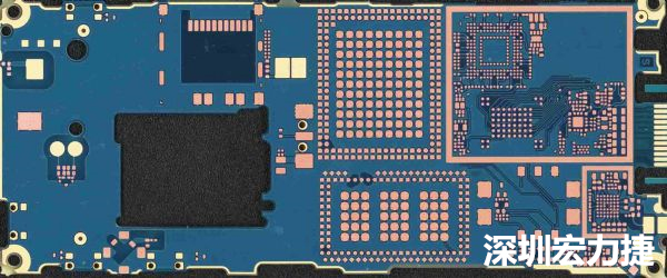 手機(jī)可用的PCB空間相當(dāng)小，而1片式的設(shè)計是節(jié)省成本的作法，如何做到區(qū)隔不同子系統(tǒng)、降低雜訊干擾，是設(shè)計關(guān)鍵。