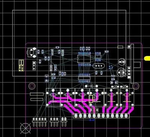 PCB設(shè)計中的標(biāo)準(zhǔn)化網(wǎng)格（Grid）是實現(xiàn)PCB圖形設(shè)計規(guī)范化和合理化的基礎(chǔ)，也是實現(xiàn)PCB的高可靠性和加工的經(jīng)濟(jì)性的前提。